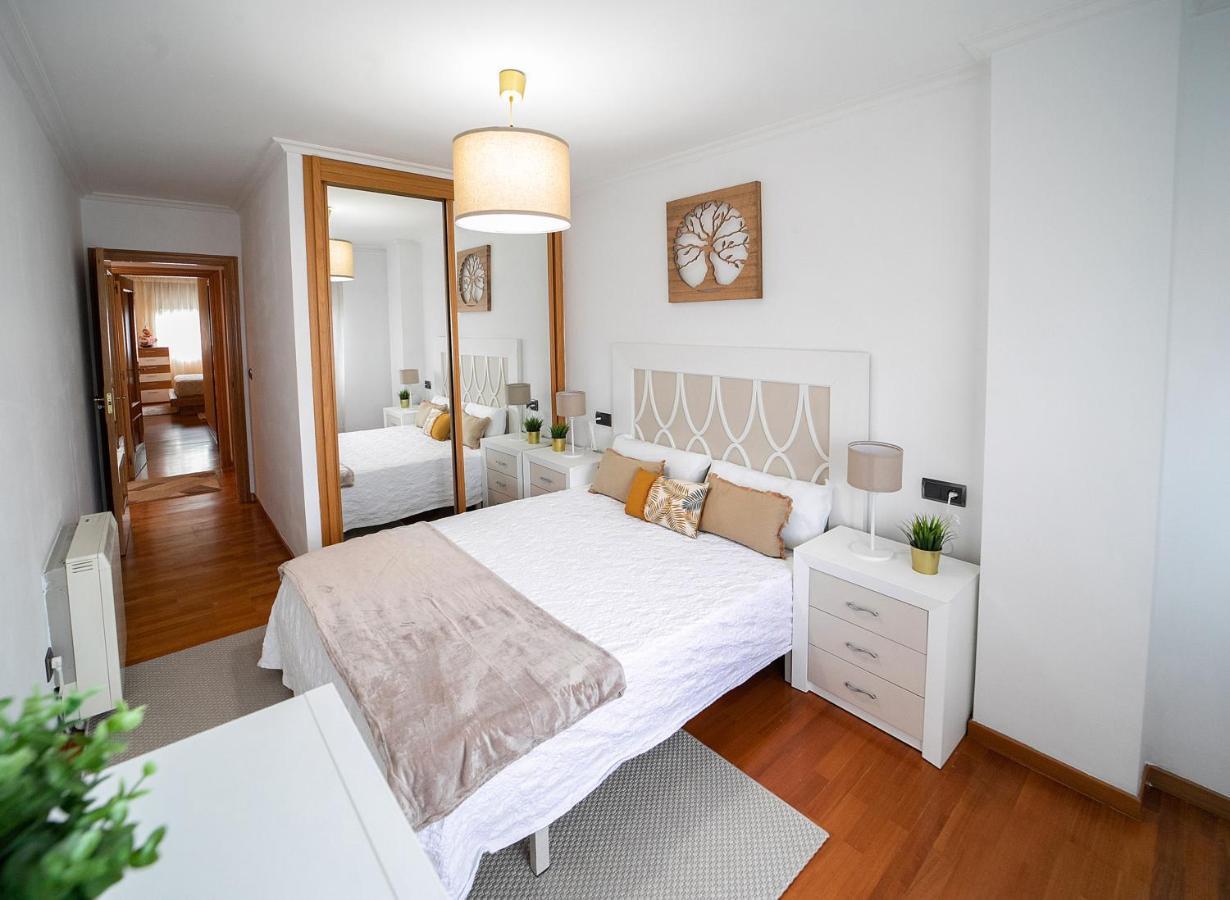 Galihost - Precioso Apartamento Con Parking En Vilagarcia Вилагарсия де Ароуса Екстериор снимка